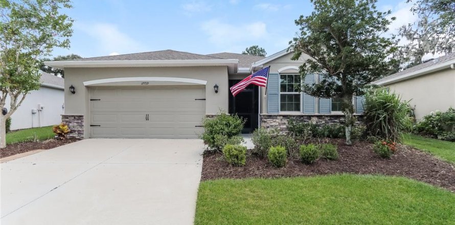 Villa ou maison à Brooksville, Floride 4 chambres, 190.36 m2 № 2385929