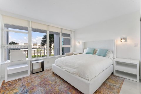 Copropriété à louer à Lauderdale-by-the-Sea, Floride: 2 chambres, 116.13 m2 № 2078529 - photo 19