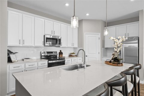 Casa en venta en Haines City, Florida, 4 dormitorios, 170.85 m2 № 2387329 - foto 18