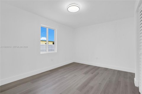 Villa ou maison à vendre à Miami Gardens, Floride: 4 chambres, 125.42 m2 № 2025210 - photo 30