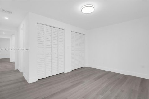 Villa ou maison à vendre à Miami Gardens, Floride: 4 chambres, 125.42 m2 № 2025210 - photo 29