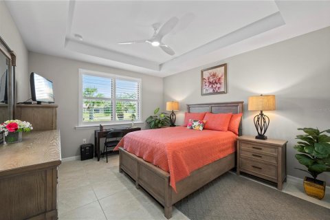 House in North Port, Florida 2 bedrooms, 155.05 sq.m. № 1759391 - photo 24