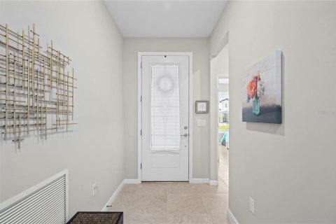 House in North Port, Florida 2 bedrooms, 155.05 sq.m. № 1759391 - photo 8