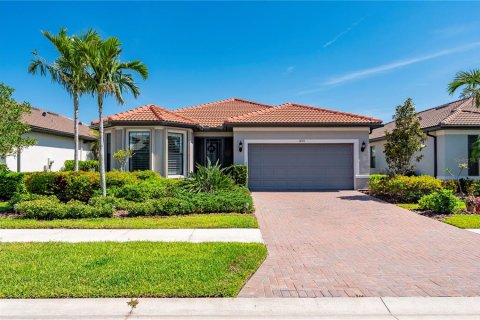 House in North Port, Florida 2 bedrooms, 155.05 sq.m. № 1759391 - photo 3