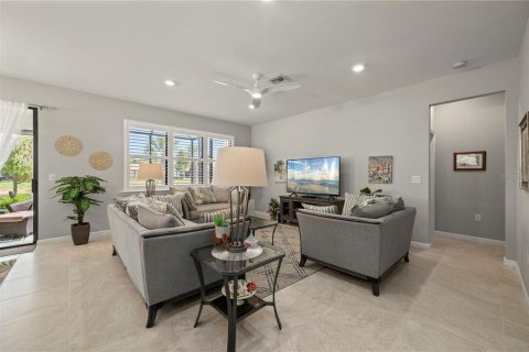 House in North Port, Florida 2 bedrooms, 155.05 sq.m. № 1759391 - photo 18