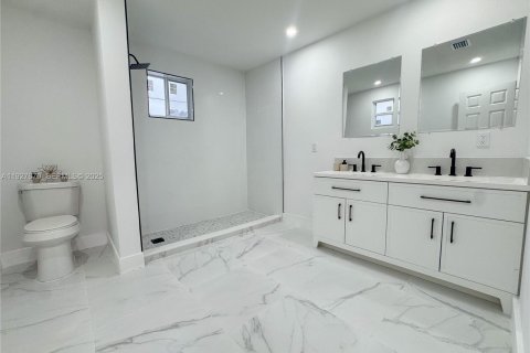 Casa en venta en Miami, Florida, 3 dormitorios, 134.52 m2 № 1988365 - foto 6