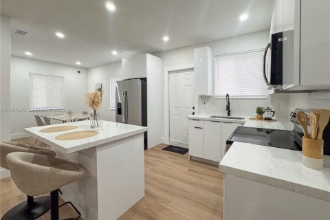 Casa en venta en Miami, Florida, 3 dormitorios, 134.52 m2 № 1988365 - foto 20