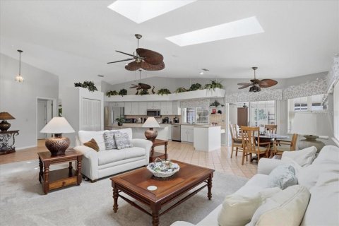 Casa en venta en Palm Coast, Florida, 3 dormitorios, 256.97 m2 № 2435147 - foto 5