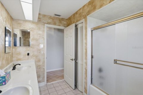 Casa en venta en Palm Coast, Florida, 3 dormitorios, 256.97 m2 № 2435147 - foto 24