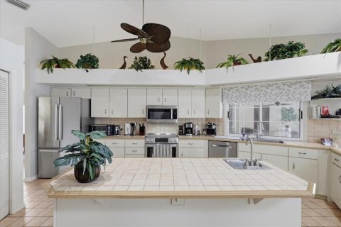 Casa en venta en Palm Coast, Florida, 3 dormitorios, 256.97 m2 № 2435147 - foto 8