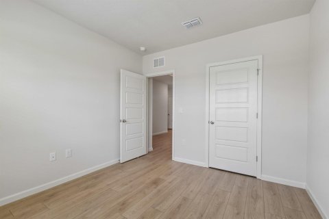 Villa ou maison à vendre à Port St. Lucie, Floride: 4 chambres, 187.66 m2 № 2439224 - photo 11