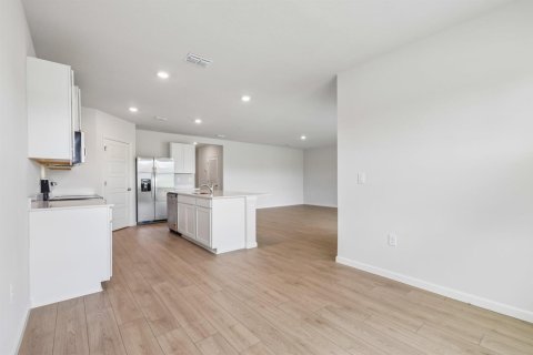 Villa ou maison à vendre à Port St. Lucie, Floride: 4 chambres, 187.66 m2 № 2439224 - photo 9