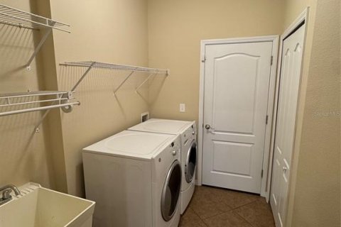 Casa en alquiler en Sarasota, Florida, 3 dormitorios, 162.02 m2 № 1828453 - foto 22