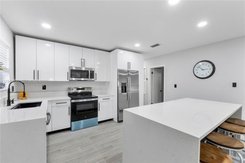 Villa ou maison à vendre à Plantation, Floride: 3 chambres, 128.21 m2 № 2004850 - photo 12