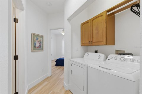 Condominio en venta en Tampa, Florida, 2 dormitorios, 107.12 m2 № 2118889 - foto 28