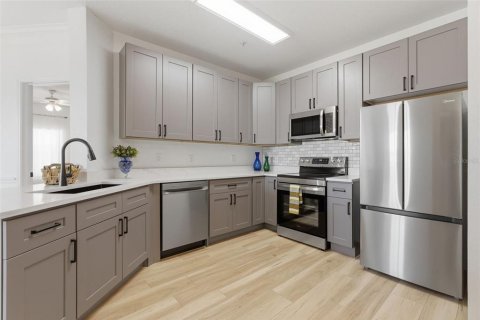 Condominio en venta en Tampa, Florida, 2 dormitorios, 107.12 m2 № 2118889 - foto 5
