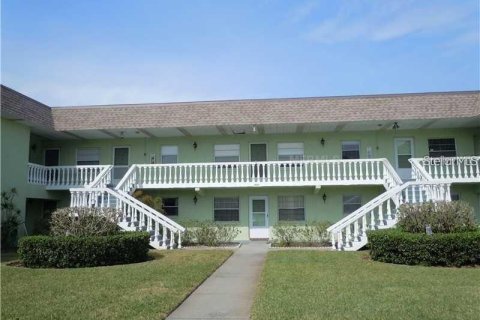 Condominio en alquiler en Tarpon Springs, Florida, 1 dormitorio, 52.49 m2 № 1911686 - foto 1