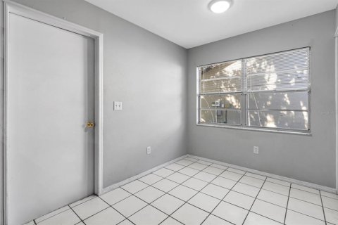 House in Riverview, Florida 3 bedrooms, 130.62 sq.m. № 2431954 - photo 23