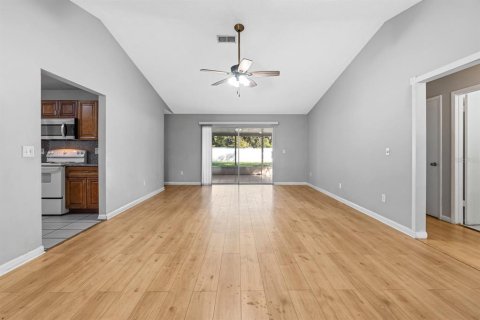 House in Riverview, Florida 3 bedrooms, 130.62 sq.m. № 2431954 - photo 30