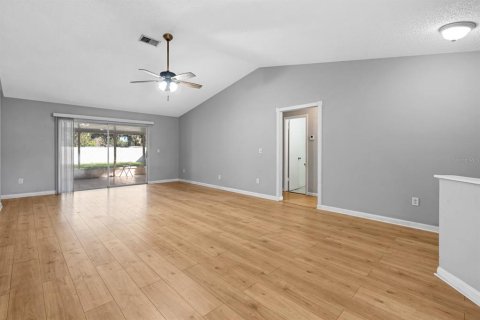 House in Riverview, Florida 3 bedrooms, 130.62 sq.m. № 2431954 - photo 28