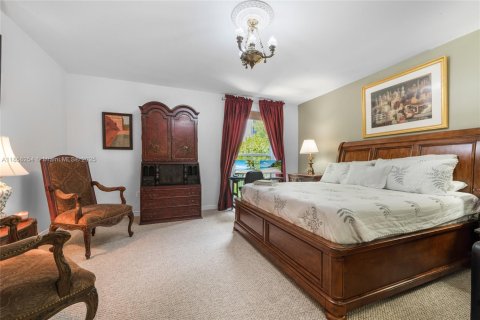 Townhouse in Coral Gables, Florida 2 bedrooms, 184.88 sq.m. № 1890022 - photo 11