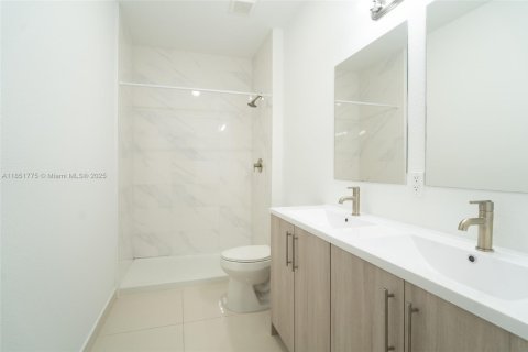 Villa ou maison à vendre à Florida City, Floride: 5 chambres, 176.7 m2 № 1963097 - photo 26