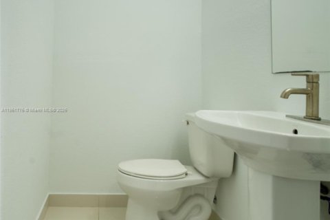 Villa ou maison à vendre à Florida City, Floride: 5 chambres, 176.7 m2 № 1963097 - photo 14