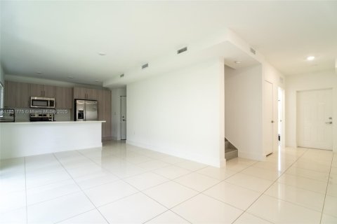 Villa ou maison à vendre à Florida City, Floride: 5 chambres, 176.7 m2 № 1963097 - photo 7