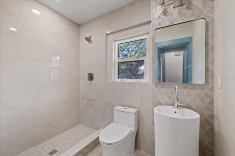 Villa ou maison à vendre à Saint Petersburg, Floride: 3 chambres, 97.64 m2 № 2403093 - photo 22