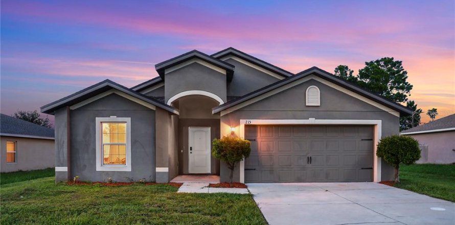 Casa en Poinciana, Florida 4 dormitorios, 173.63 m2 № 2383459