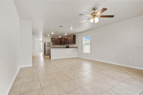 Casa en venta en Poinciana, Florida, 4 dormitorios, 173.63 m2 № 2383459 - foto 45