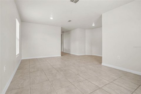 Casa en venta en Poinciana, Florida, 4 dormitorios, 173.63 m2 № 2383459 - foto 38