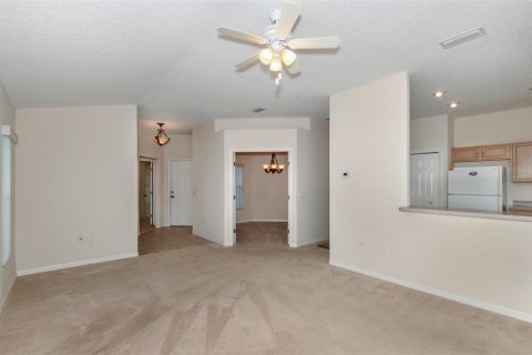 Villa ou maison à vendre à Beverly Hills, Floride: 2 chambres, 129.04 m2 № 1916198 - photo 11