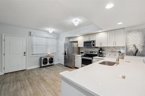 Copropriété à vendre à Largo, Floride: 3 chambres, 146.41 m2 № 1765235 - photo 17