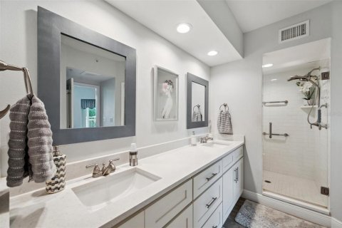Copropriété à vendre à Largo, Floride: 3 chambres, 146.41 m2 № 1765235 - photo 12