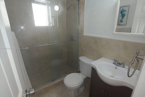 Condominio en venta en Miami Beach, Florida, 1 dormitorio, 45.8 m2 № 1742141 - foto 20