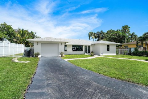 House in Delray Beach, Florida 3 bedrooms, 142.51 sq.m. № 2365340 - photo 9