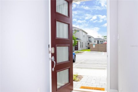 Adosado en alquiler en Kissimmee, Florida, 4 dormitorios, 159.88 m2 № 1687556 - foto 10