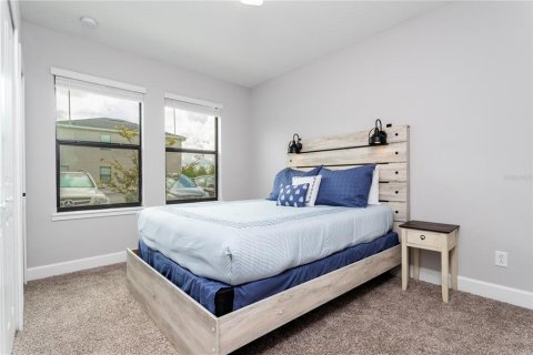 Adosado en alquiler en Kissimmee, Florida, 4 dormitorios, 159.88 m2 № 1687556 - foto 12