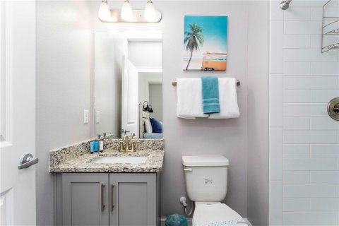 Adosado en alquiler en Kissimmee, Florida, 4 dormitorios, 159.88 m2 № 1687556 - foto 15