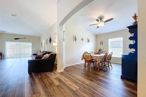 House in Hudson, Florida 4 bedrooms, 177.26 sq.m. № 1876033 - photo 22