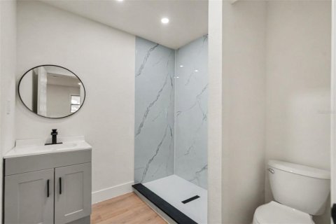 Villa ou maison à louer à Tampa, Floride: 3 chambres, 97.92 m2 № 2416346 - photo 13