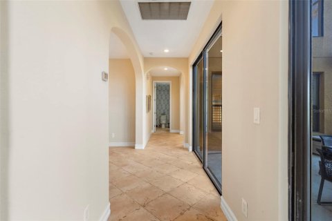 House in Port Charlotte, Florida 3 bedrooms, 251.49 sq.m. № 1634555 - photo 28