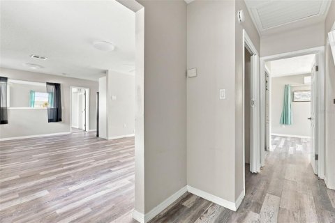 Villa ou maison à vendre à Sarasota, Floride: 2 chambres, 129.6 m2 № 2299666 - photo 11