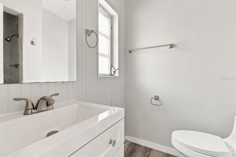 Villa ou maison à vendre à Sarasota, Floride: 2 chambres, 129.6 m2 № 2299666 - photo 26