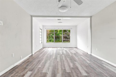 Villa ou maison à vendre à Sarasota, Floride: 2 chambres, 129.6 m2 № 2299666 - photo 17