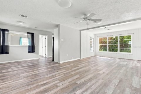 Villa ou maison à vendre à Sarasota, Floride: 2 chambres, 129.6 m2 № 2299666 - photo 12