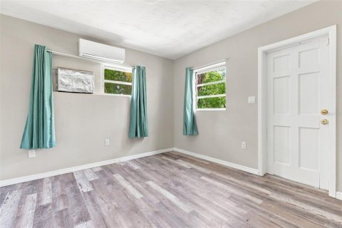 Villa ou maison à vendre à Sarasota, Floride: 2 chambres, 129.6 m2 № 2299666 - photo 22