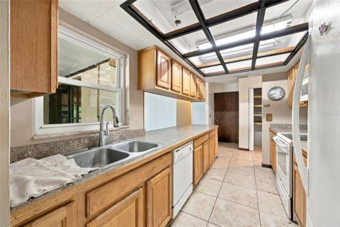 Villa ou maison à vendre à Lutz, Floride: 3 chambres, 151.62 m2 № 2395715 - photo 9