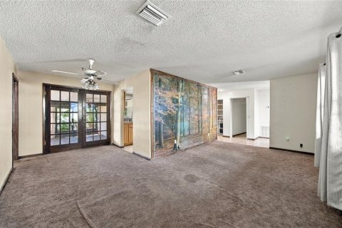 Villa ou maison à vendre à Lutz, Floride: 3 chambres, 151.62 m2 № 2395715 - photo 12